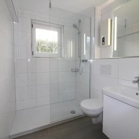 Clivia - Fernsicht 4a, App 1 *